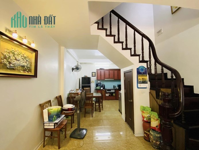 75m Mặt Tiền 5m Nhà 2 Thoáng Phân Lô Ô Tô Đỗ Ngày Đêm Phố Trần Quốc Hoàn Cầu Giấy. Nhà Vừa Ở Vừa
