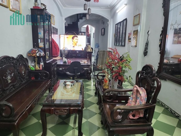 Chính Chủ Cần Bán Nhà 3 Tầng Khu Ngã 5 Ô Chợ Dừa – Giá Đầu Tư