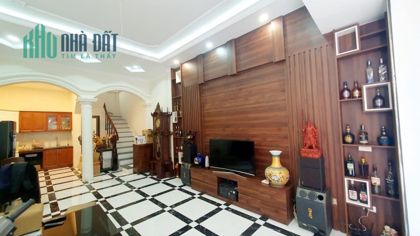 Bán nhà Phố Vũ Ngọc Phan-Đống Đa 52mx4 tầng-4PN-gần ô tô-nội thất đẹp-ở ngay.