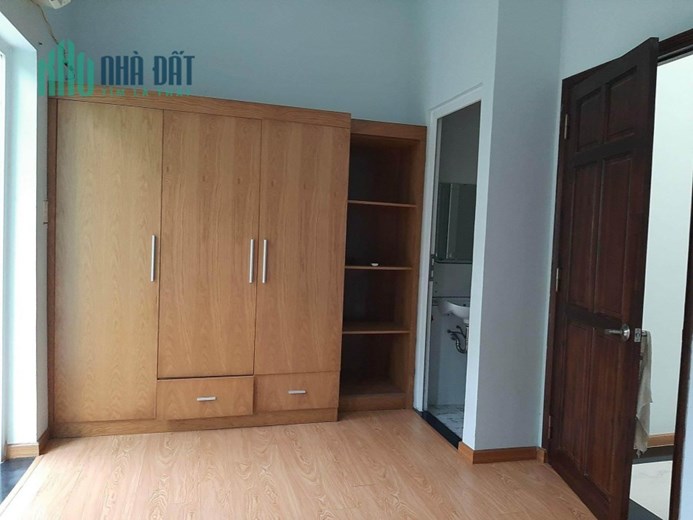 CHỈ HƠN 4 TỶ Sở Hữu Ngay Căn Nhà 2 Tầng Mới Đẹp NGAY HẺM XE HƠI QUỐC LỘ 1K