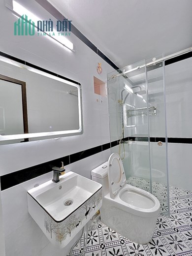 Bán nhà ngõ 263 Lạch Tray, diện tích 72m 3 tầng sân cổng riêng, GIÁ 3.75 tỉ ngõ ô.tô