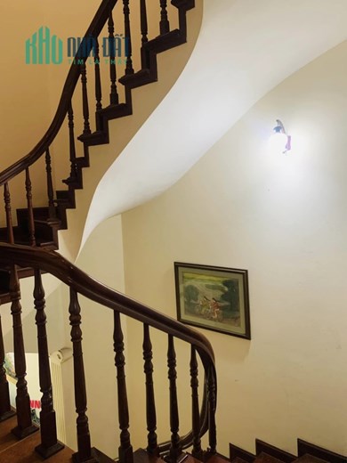 Bán Gấp 116m2 Đất Thổ Cư, Mặt Đường Bưởi, Quận Ba Đình. Vỉa Hè Rộng, Oto Dừng Đỗ, Kinh Doanh Đa