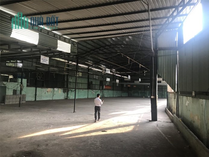 Cho thuê xưởng MT 185 Nguyễn Oanh, P17, Gò Vấp. dtkv 1.500m2