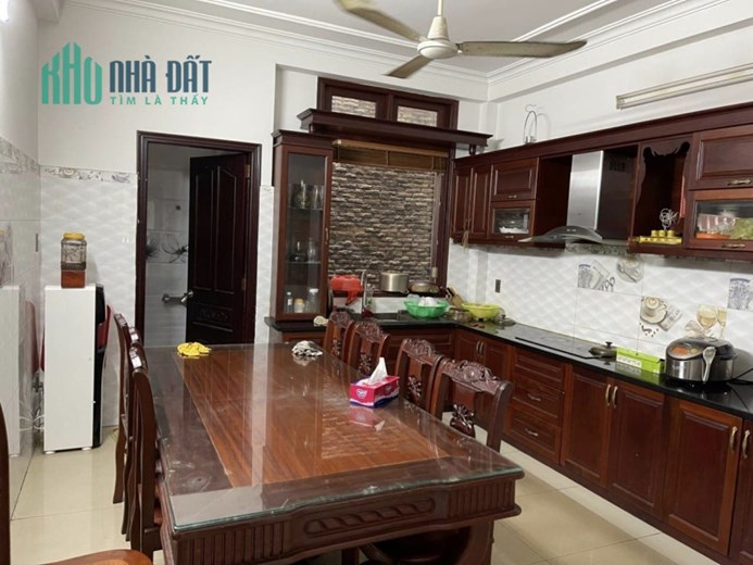 Bán Nhà Hẻm Đường Tân Sơn Nhì, P. Tân Sơn Nhì, Q. Tân Phú, 65m2x3 Tầng, Sầm Uất, Kinh Doanh Tốt,