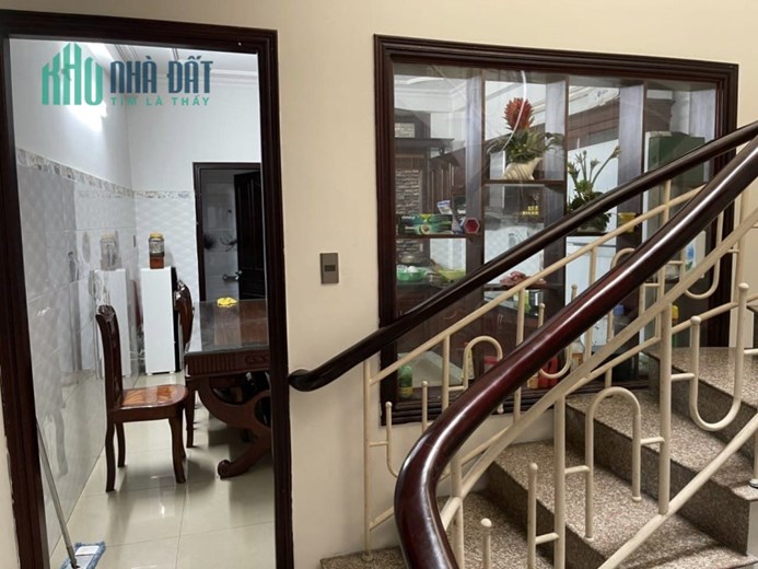 Bán Nhà Hẻm 368 Tân Sơn Nhì, P. Tân Sơn Nhì, Q. Tân Phú, 65m2x3 Tầng, Sầm Uất, Kinh Doanh Tốt,  Chỉ
