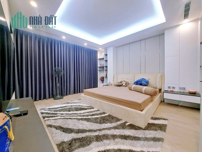 ⚜️ Bán Biệt Thự Phố Mới Nguyễn Xiển, Hoàng Mai 255m2 4T MT 13m, Chỉ 65 Tỷ ⚜️