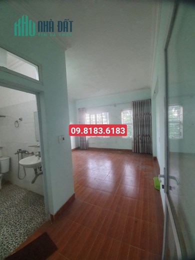 Bán nhà phố Thiên Lôi, diện tích 40m 3 tầng, GIÁ 1.75 tỉ ngõ ô.tô nhỏ