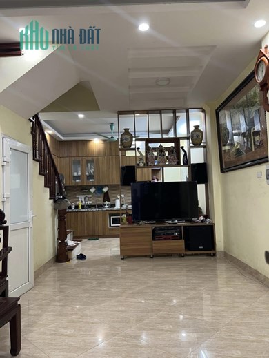 Bán nhà ngõ 213 Giáp Nhất 5 tầng x 48m2 MT 4.1m cực đẹp - cực hiếm chỉ 6 tỷ 150