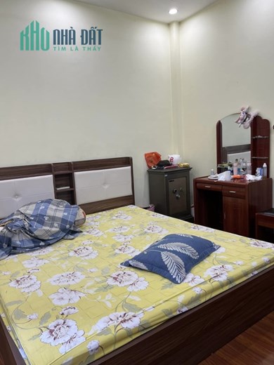 Bán nhà ngõ 213 Giáp Nhất 5 tầng x 48m2 MT 4.1m cực đẹp - cực hiếm chỉ 6 tỷ 150