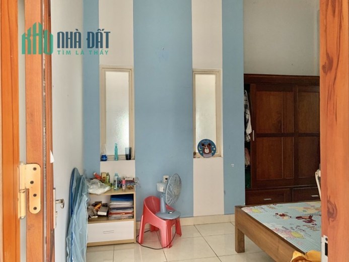 Nhà Lê Duẩn thẳng 50m ra Mặt tiền, Kiệt 3m, 53m2, 3 tầng đẹp
