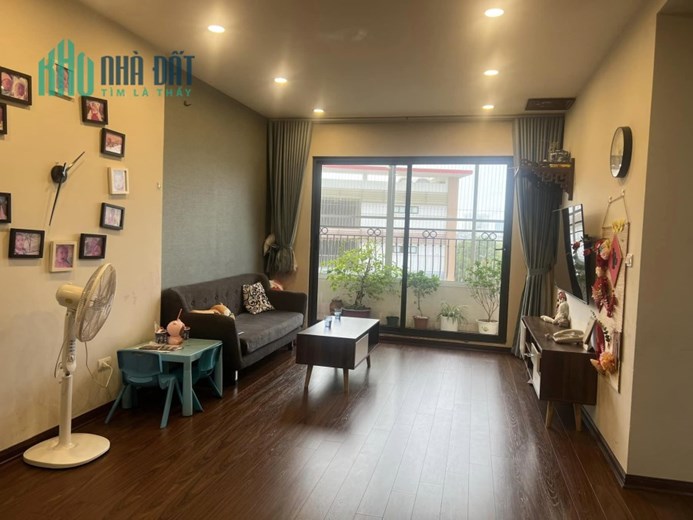 Bán nhà 112m2 phố Ngọc Thụy, Long Biên Gara 3 Ô tô Kinh doanh 11.9 Tỷ