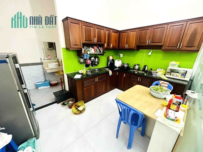 Bán Nhà Gần Chợ Hiệp Bình, Hiệp Bình Chánh, 70m2, 4T, Hẻm Xe Tải Chỉ Nhỉnh 6 Tỷ Hiếm Nhà Bán