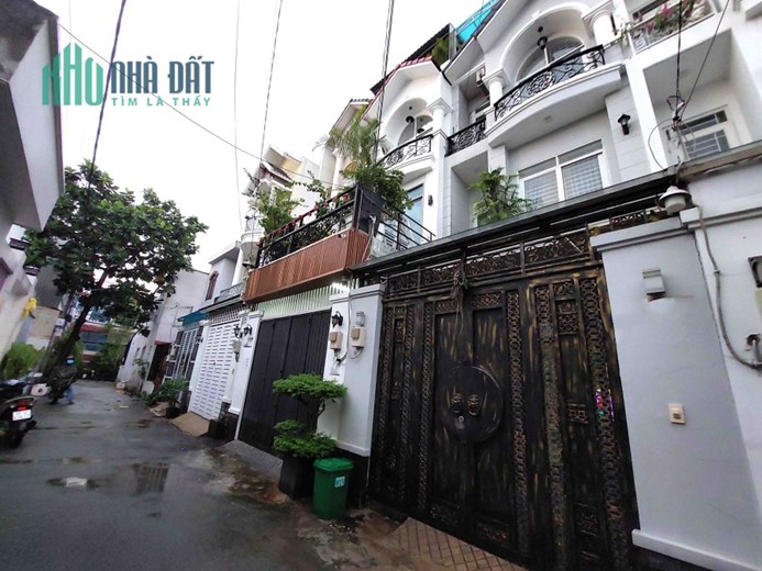 Bán Nhà  Đường Hiệp Bình, Hiệp Bình Chánh, 70m2, 4T, Hẻm Xe Tải Chỉ Nhỉnh 6 Tỷ Rẻ Nh.ất Khu Vực