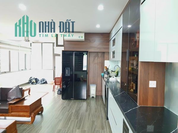 BÁN NHÀ DOÃN KẾ THIỆN CẦU GIẤY, LÔ GÓC, ÔTÔ VÀO NHÀ, 10M RA PHỐ, 52M NHỈNH 10TỶ