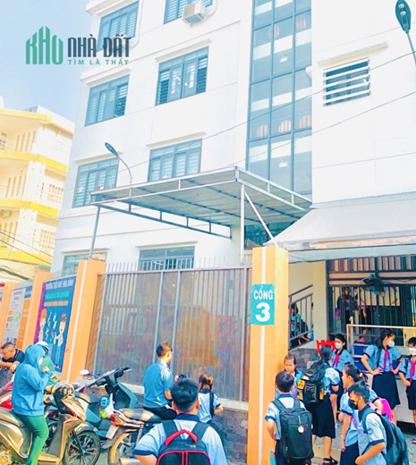 RẺ NHẤT QUẬN 11-35M2 HẺM XE TẢI–4TẦNG XÍU 4TỶ-NHÀ ĐẸPVÀO Ở NGAY