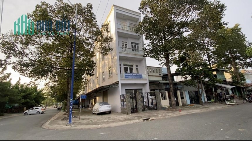 Nhà MT Ngay Khu TT Hành Chính TP Mới ,150M2, 6PN, Nhỉnh 6 Tỷ, Ở Ngay