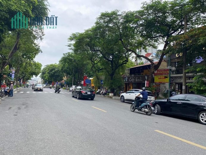 Bán tòa Khách Sạn phố TRẦN HƯNG ĐẠO  25 tỷ ,95m2, 9 tầng THANG MÁY,ÔTÔ , doanh thu 2 tỷ/năm