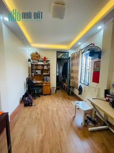 NHỈNH 4 TỶ NHÀ MP VĂN CHƯƠNG Ô TÔ TRÁNH KINH DOANH ĐA DẠNG