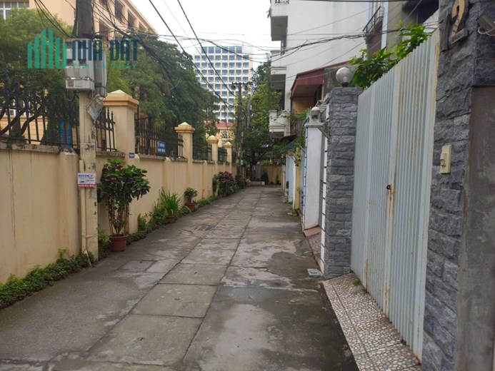 110m Giá Giao Dịch Hơn 11 Tỷ Phố Hoàng Quốc Việt Trung Tâm Cầu Giấy. Ô Tô Tải Đỗ Cửa. Kinh Doanh