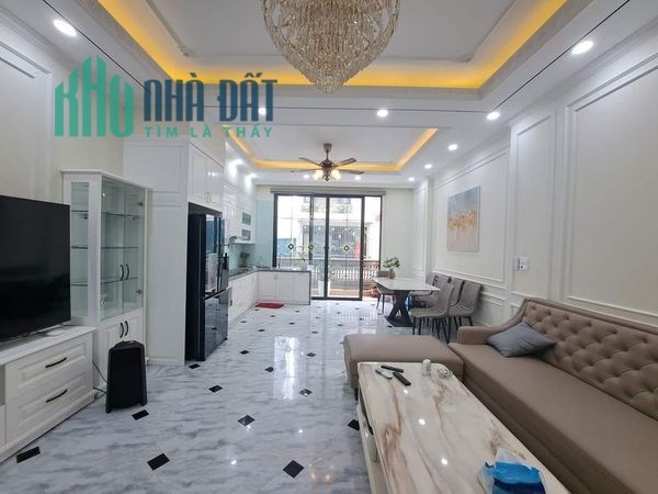 Bán gấp 7 Tầng Thang Máy Kinh Doanh Văn Phòng, spa 10 tỷ Hơn KĐT Vạn Phúc