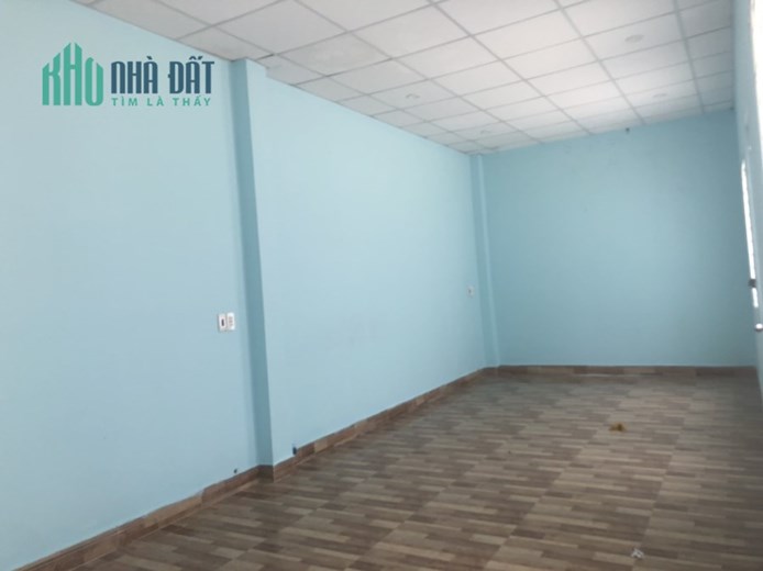 Xưởng cao đẹp có văn phòng, xây kiên cố lắp được cẩu Trục