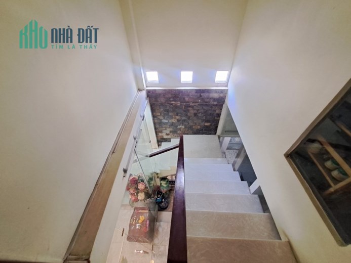 SIÊU NGON - MẶT TIỀN KINH DOANH P5 - QUẬN 8 - NHÀ MỚI ĐẸP - 3 TẤM CHỈ 7.9 TỶ