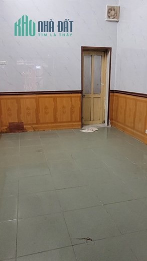 CHO THUÊ TẦNG 1 NHÀ MẶT PHỐ NGUYỄN NGỌC NẠI KINH DOANH. DT 45M2 X 10TR/THÁNG. LH:0964240141
