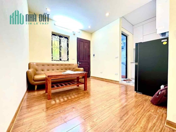 Bán căn hộ Tập thể Nguyên Hồng 2.2 tỷ, DT 55m2, ở luôn