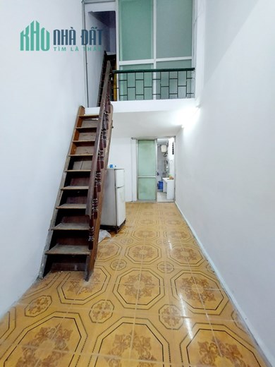 BÁN NHÀ TRẦN KHÁT CHÂN, 20m2x 3T, MT3m, Ô TÔ ĐỖ CỔNG, LÔ GÓC, KINH DOANH, CHỈ NHỈNH 1 TỶ