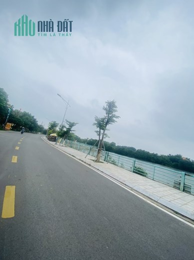 Cho thuê 140m2 đất view hồ Bảo Sơn, Liên Bảo, Vĩnh Yên 10tr/ tháng.Liên hệ: 0986.454.393