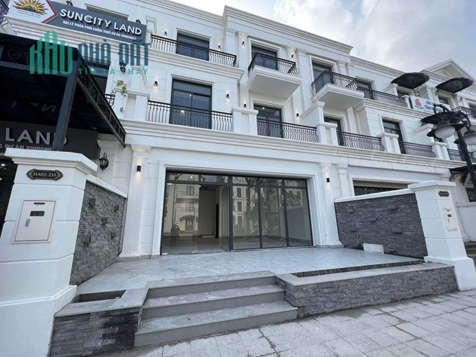 Chủ nhà cần cho thuê gấp Shophouse đường Hải Âu 2 dự án Vinhomes Gia Lâm