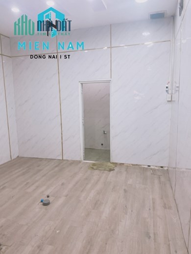 Cần cho thuê mặt tiền đường NGUYỄN ÁI QUỐC ĐƯỜNG CHÍNH TT TP.BIÊN HÒA với diện tích 105m2 mà giá