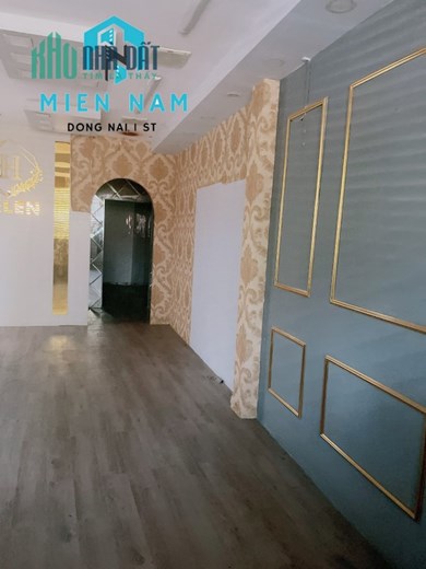 Cần cho thuê mặt tiền đường NGUYỄN ÁI QUỐC ĐƯỜNG CHÍNH TT TP.BIÊN HÒA với diện tích 105m2 mà giá