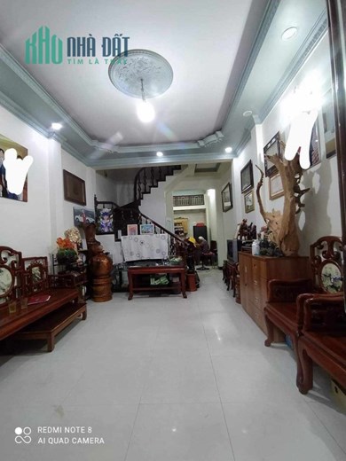 51m2 / 5T, nhà đẹp Quận Đống Đa, nội thất xị xò,  ngõ ô tô, sát phố, chỉ 6,7 tỷ