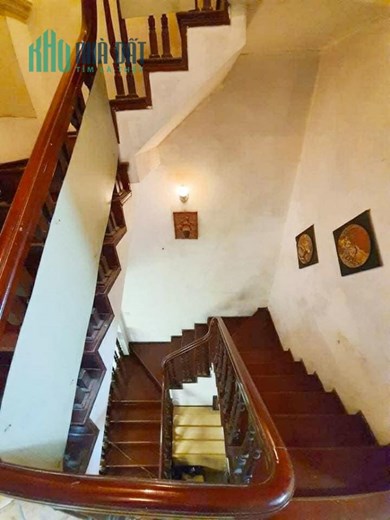 Bán nhà phố Trần Quang Diệu, vỉa hè phân lô ô tô, DTXD 60m2 x  5 Tầng, MT6m