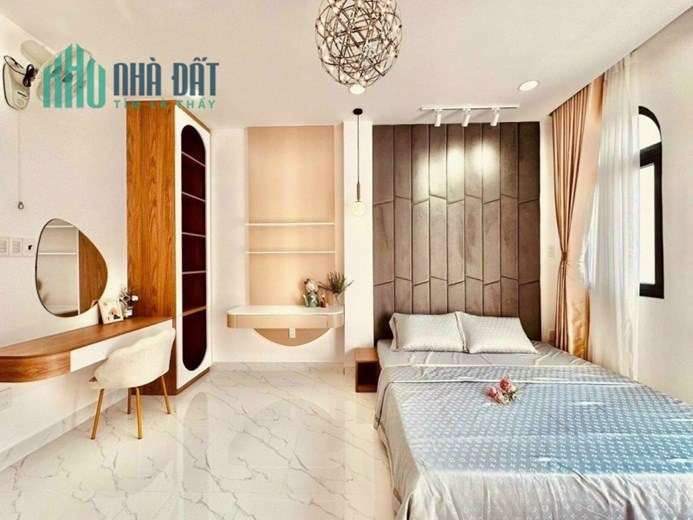 SIÊU PHẨM NHÀ MỚI - FULL NỘI THẤT - CHỦ NGỘP BANK GIÁ SIÊU HẤP DẪN