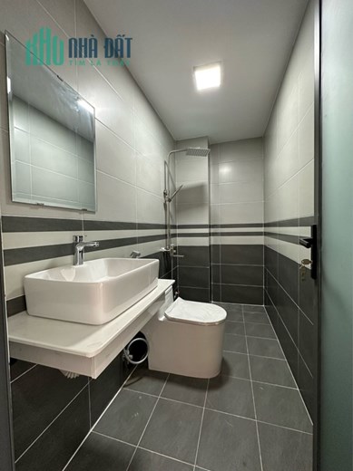 Bán nhà 4 tầng mới 100% 4.2 x 16 HXT Đg Chiến Lược Bình Trị Đông A  6.3 TỶ