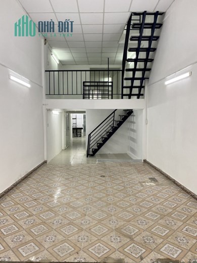 CHỦ BÁN GẤP HẠ GẦN 4TY P.TÂN SƠN NHÌ QUẬN TÂN PHÚ HẺM XE TẢI 73M2 NHỈNH 6TY.