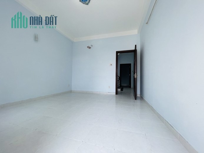BÁN NHÀ PHƯỜNG TÂY THẠNH QUẬN TÂN PHÚ 50M2 4TẦNG 5PN NHỈNH 7TY.