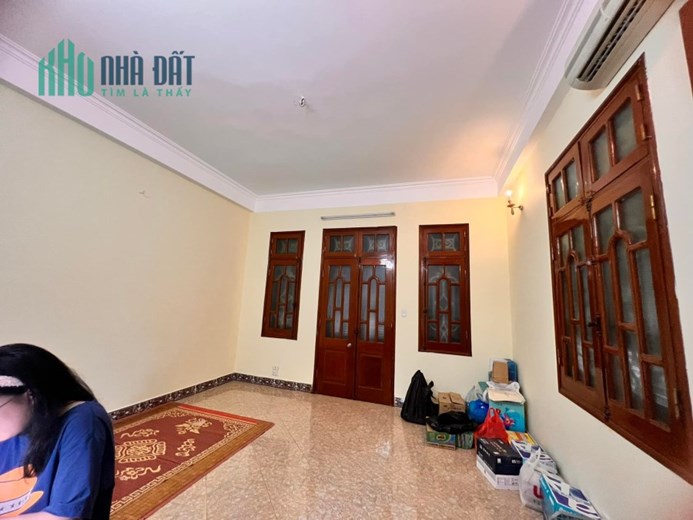 BÁN NHÀ HOÀNG CẦU, ĐỐNG ĐA, 80M, 5T, MT 6.5M, PHÂN LÔ, OTÔ TRÁNH, KINH DOANH, NHỈNH 20 TỶ,