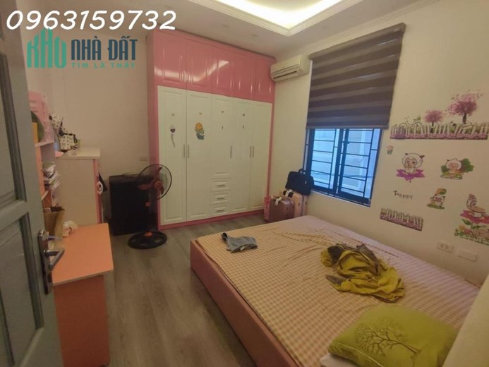 BÁN NHÀ LÊ TRỌNG TÁN THANH XUÂN Ô TÔ ĐỖ CỬA 40M2 5 TẦNG NHỈNH 4 TỶ