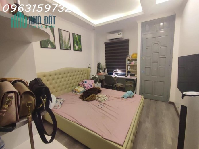 BÁN NHÀ LÊ TRỌNG TÁN THANH XUÂN Ô TÔ ĐỖ CỬA 40M2 5 TẦNG NHỈNH 4 TỶ