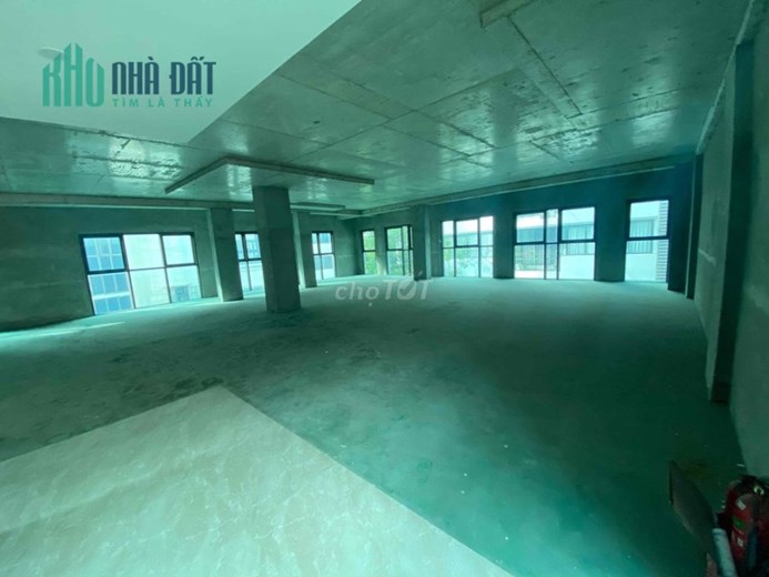 Cần cho thuê mặt bằng làm VP diện tích sử dụng 150m2 ngay đầu ngõ 59 Láng Hạ