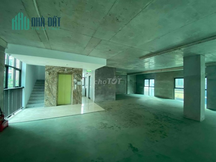 Cần cho thuê mặt bằng làm VP diện tích sử dụng 150m2 ngay đầu ngõ 59 Láng Hạ