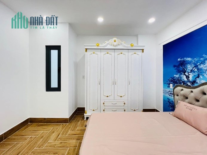 BÁN GẤP NHÀ HẺM XE TẢI TRÁNH NGUYỄN VĂN LINH, BÌNH THUẬN, 2 TẦNG, RỘNG 4.5M BỀ THẾ  CHỈ 8 TỶ NHỈNH