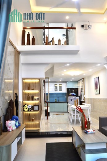 BÁN GẤP NHÀ HẺM XE TẢI TRÁNH NGUYỄN VĂN LINH, BÌNH THUẬN, 2 TẦNG, RỘNG 4.5M BỀ THẾ  CHỈ 8 TỶ NHỈNH