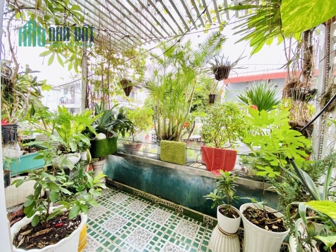 VIP HOÀNG HOA THÁM - NGAY NHÀ GA T3 - Hẻm nhựa 10M - 5 tầng BTCT thiết kế hiện đại - GIÁ CHỈ NHỈNH