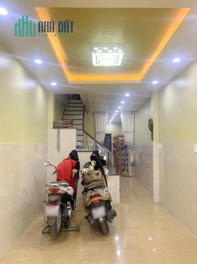 Nhà thuê 1 Tầng MT đường Hồ Thành Biên P4Q8 - 12 Triệu