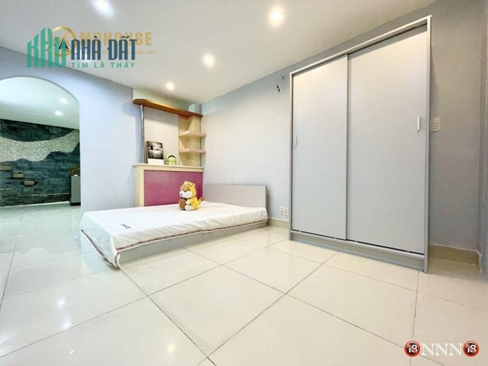 Cho thuê Căn Hộ SIÊU LỚN ở Được 7Người,DT 50m2 đường Huỳnh Văn Bánh, quận Phú Nhuận