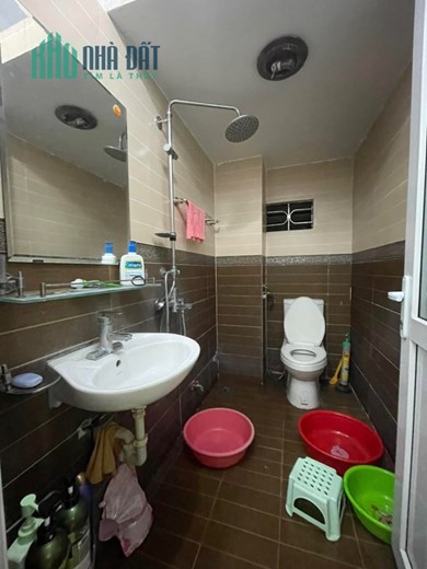 Bán nhà riêng Cao Thắng Hà Đông 60m2 ,6 tỷ 995 , mua bán nhà riêng Cao Thắng Hà Đông giá rẻ !
